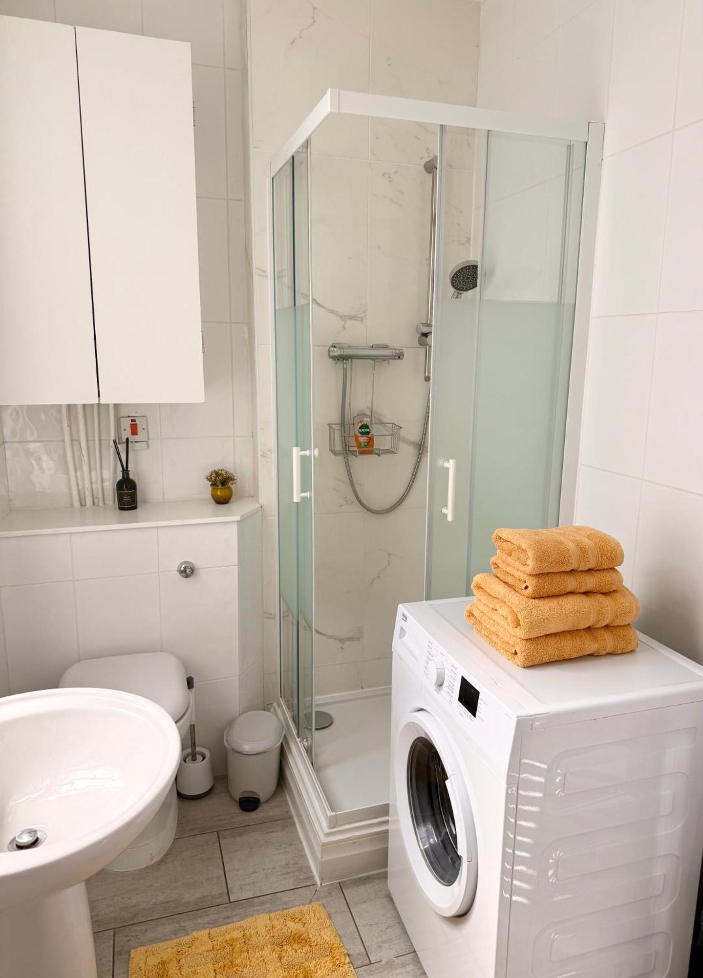 Candy Cafe Apartment ลอนดอน ภายนอก รูปภาพ